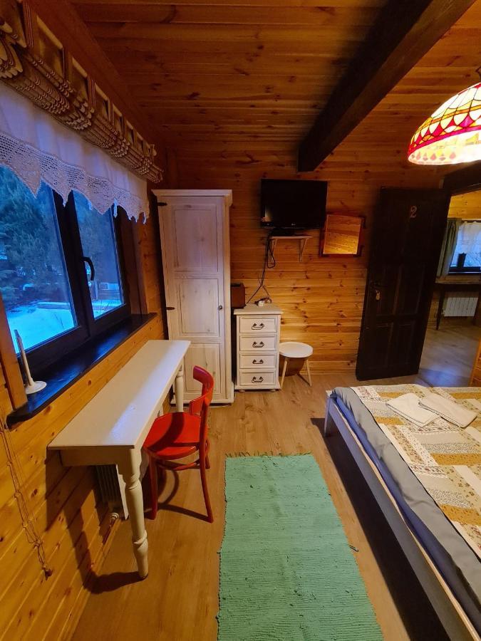 Chata Starych Znajomych Sanok Extérieur photo