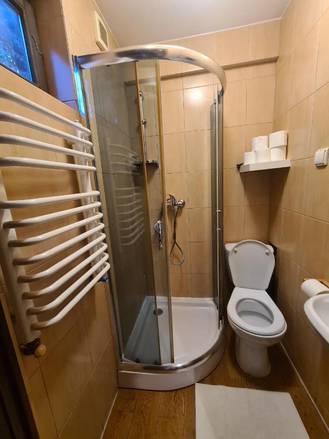 Chata Starych Znajomych Sanok Extérieur photo