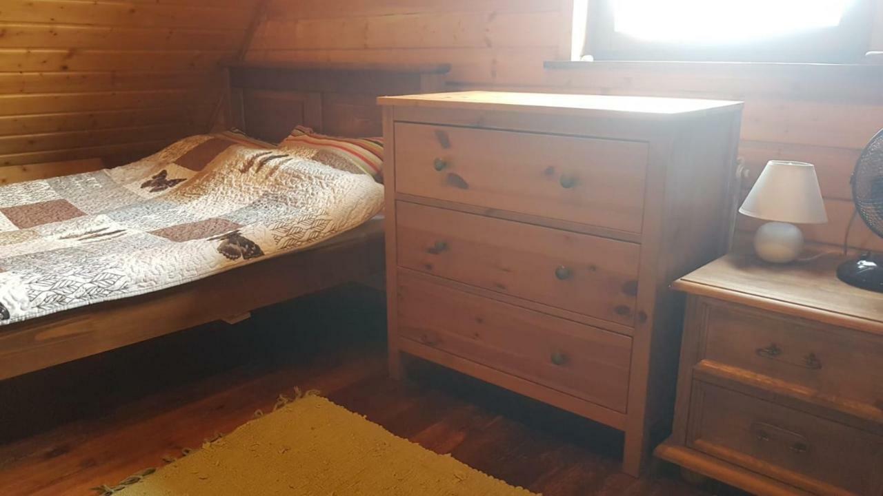 Chata Starych Znajomych Sanok Extérieur photo